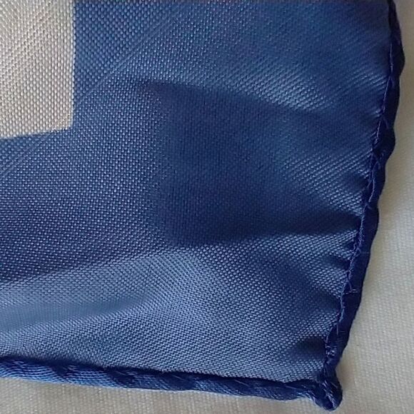 Vintage 1970s Hand Rolled Scarf Wrap Japan Acetate - Picture 8 of 12